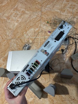 Home Cinema Philips 5.1 HTS3100 - Sonido Potente