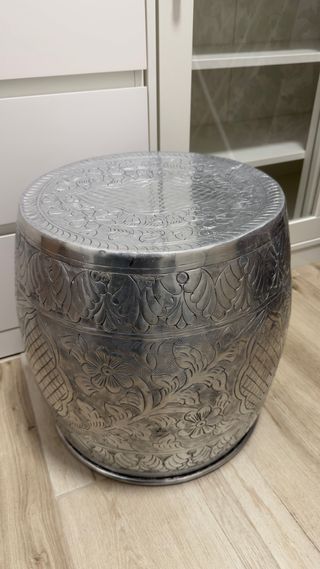 Taburete Puff Decorativo Metal Plateado