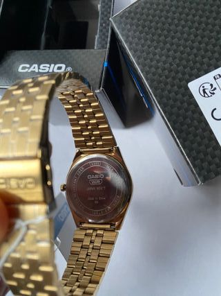 Orologio Casio Dorato Classico Vintage Nuovo