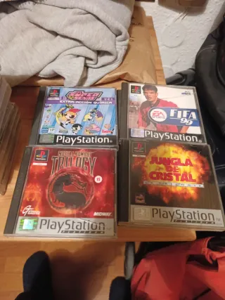 Lote 18 Juegos PS1: Medievil, Doom, Tomb Raider II