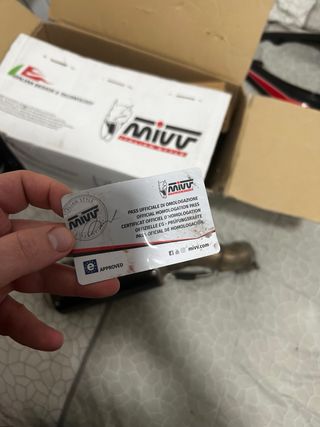 Escape Mivv MK3 Carbono Z900 Homologado