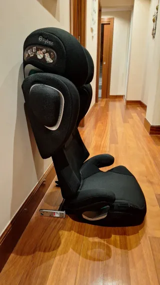 Silla de coche Cybex negra