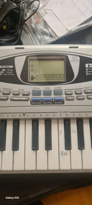 Pianola Farfisa con custodia