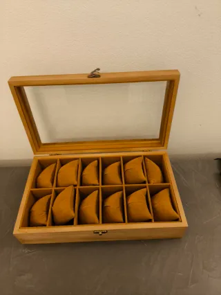 Scatola porta orologi in legno