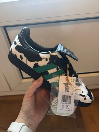 Zapatillas Adidas Estampado Vaca Talla 40