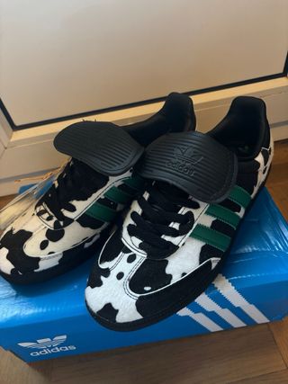 Zapatillas Adidas Estampado Vaca Talla 40