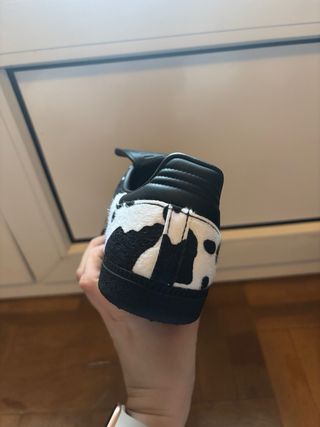 Zapatillas Adidas Estampado Vaca Talla 40