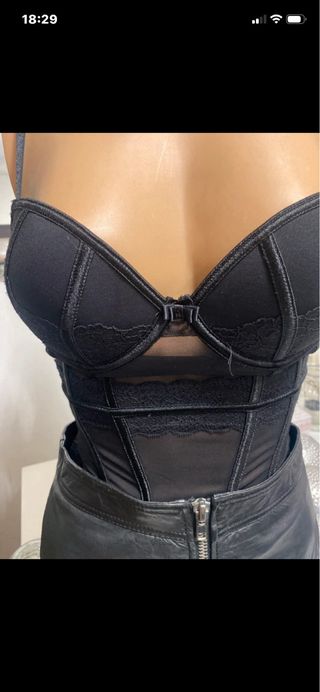 Falda de piel con cremallera suave