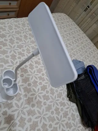 Lámpara LED Escritorio Graduable Luz Fría/Cálida