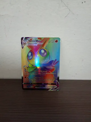 Carta Pokémon Victini VMAX 165/163