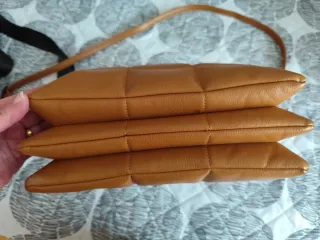 Bolso de mano y bandolera marrón