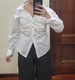 Camisa Bershka blanca