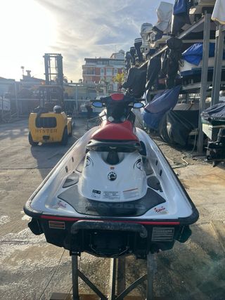 Moto de agua Sea-Doo Bombardier Wake 115
