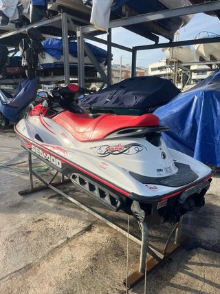 Moto de agua Sea-Doo Bombardier Wake 115