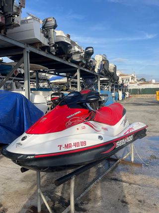 Moto de agua Sea-Doo Bombardier Wake 115