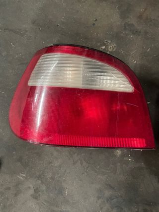 Pilotos Traseros Renault Megane 1 muy baratos