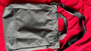 Bolso Tote / Bandolera Eastpak Gris