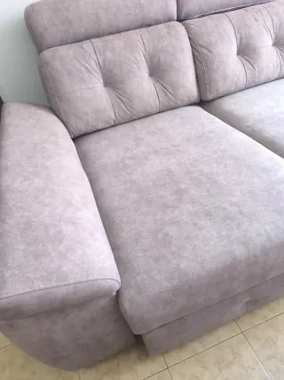Sofá 3 plazas extensible a cama casi nuevas