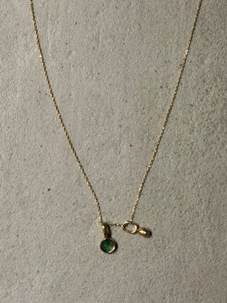 Collar PDPAOLA oro con esmeralda verde