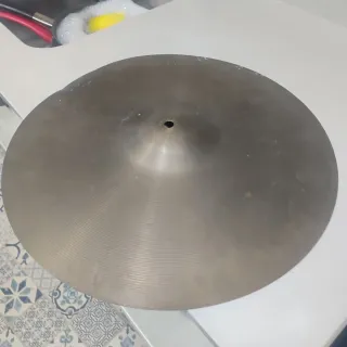 Plato de batería 18"sin marca