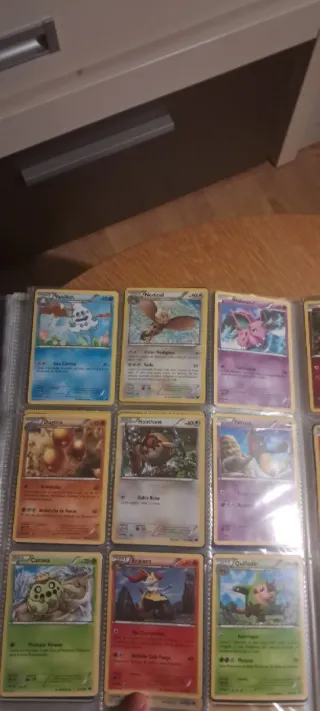 Cartas Pokémon Variadas