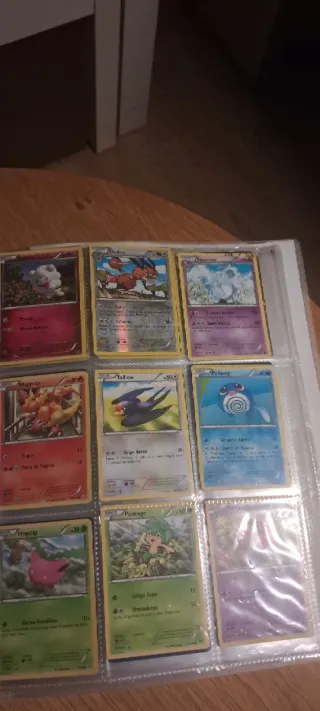 Cartas Pokémon Variadas
