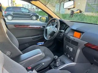 Opel Astra 2007