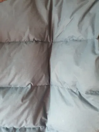 Cazadora acolchada hombre azul y negra