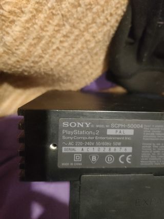 Consola PS2 Fat Negra + Accesorios