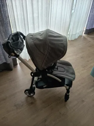 Bugaboo Bee 5 gris capazo y sillita
