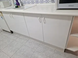 Armadi da cucina bianchi