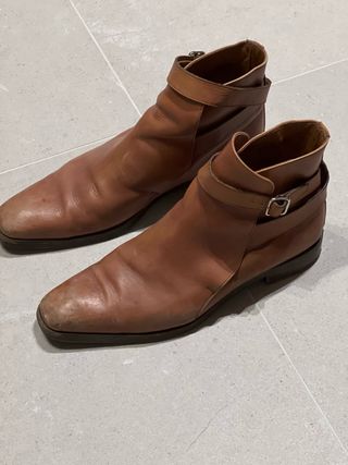 Botines de cuero marrones