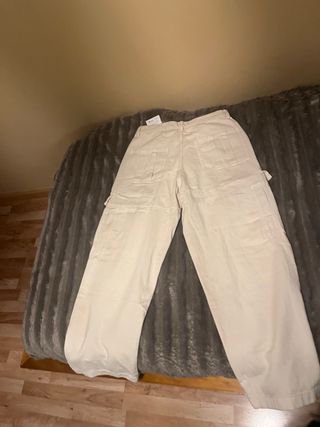 Pantalones Baggy Fit Beige