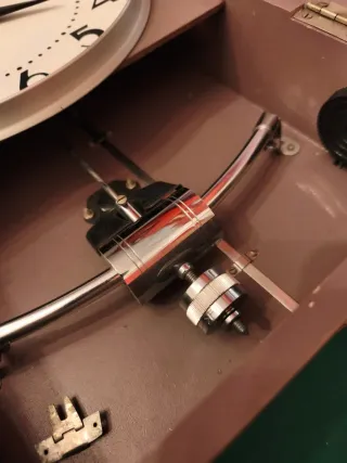 Orologio da parete vintage anni 50.