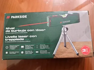 Nivel de burbuja con láser