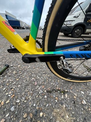 Bicicleta Canyon Inflite CF SL8 2000 euro