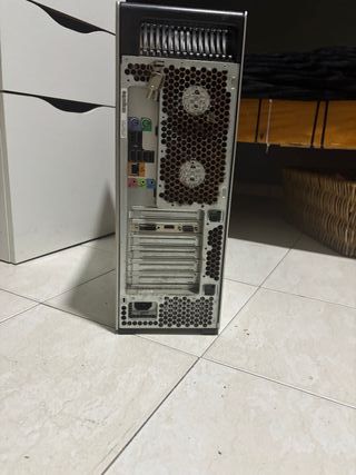 HP z600 Workstation