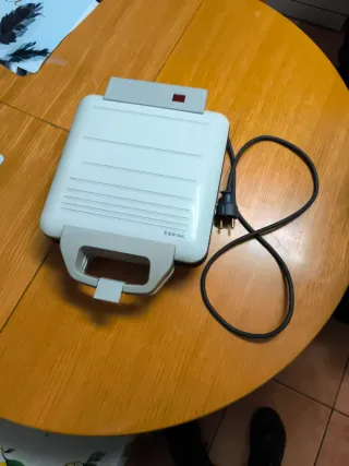 Sandwichera Tefal 4 sándwiches