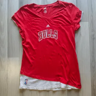 Camiseta Adidas Chicago Bulls NBA XL Roja