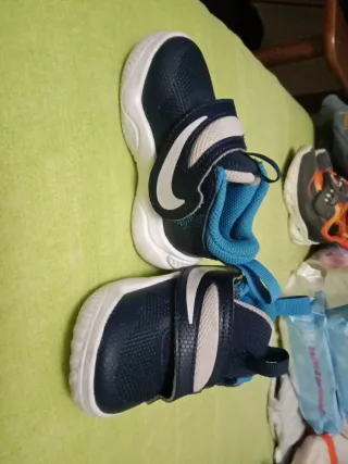 Deportivas niño/a azul marino,blanco ,y azul claro