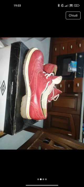 Scarpe rosse Umbro