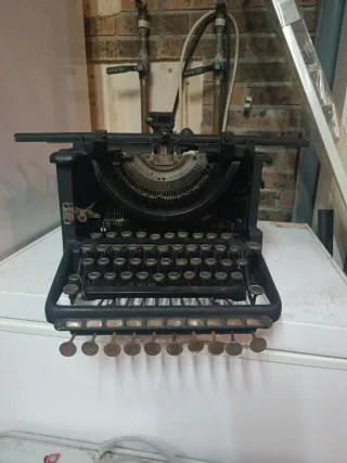 Máquina de escribir Remington Antigua
