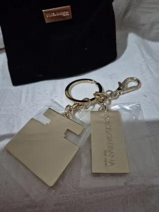 Portachiavi con sacchetto nero