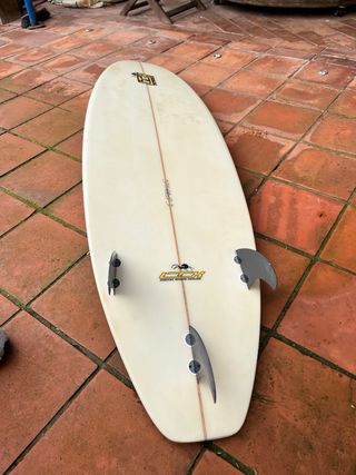 Tabla Surf 6'2 (32,4L) + Quillas FCS I