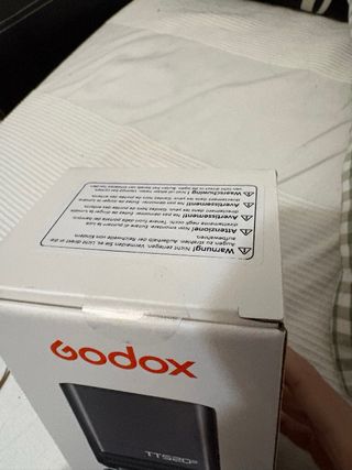 Flash Godox TT520III Cámara sin estrenar.