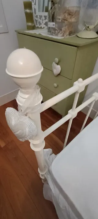 Cama de metal blanca 200 cm * 90 cm