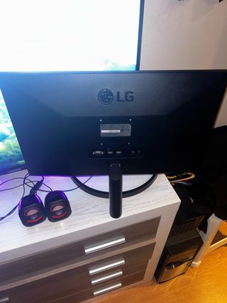 Monitor LG 27 140Hz + Altavoces