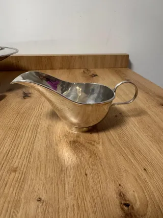 Salsera antigua de Alpaca