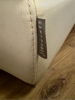 Puf de piel blanco 77x77cm