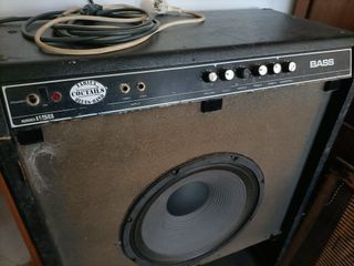 Amplificador Bajo Yamaha 100W